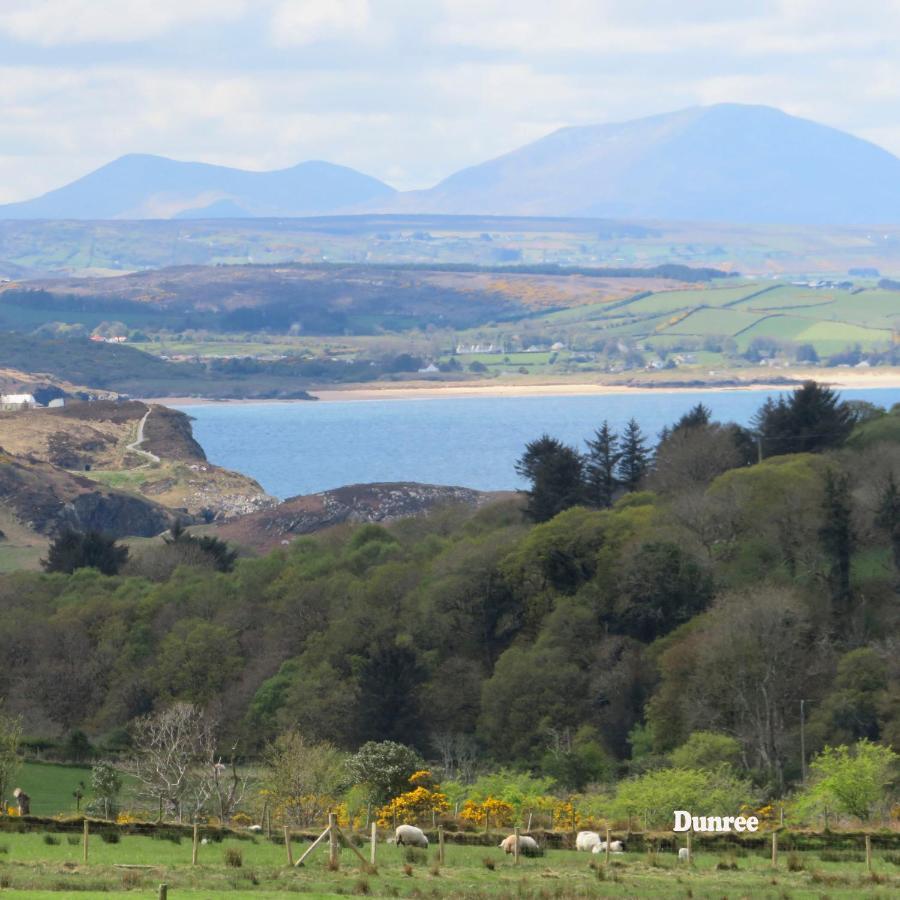 Lissadell Holiday Apartment บันครานา ภายนอก รูปภาพ