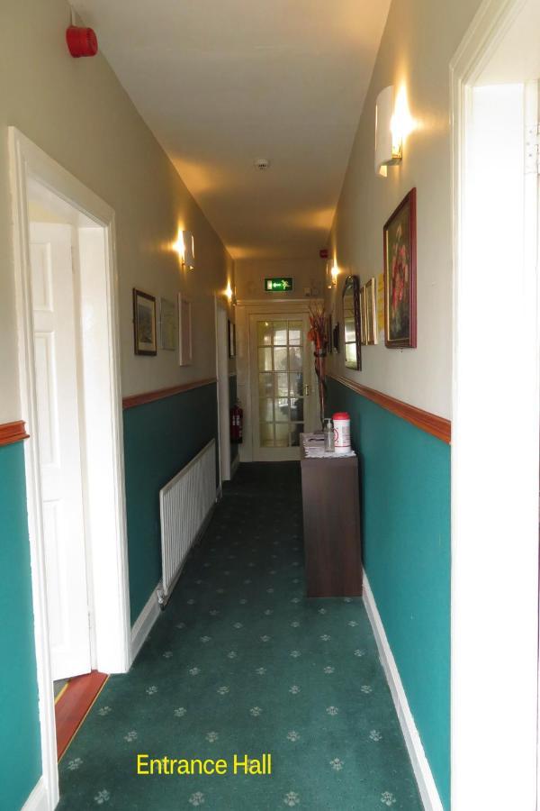 Lissadell Holiday Apartment บันครานา ภายนอก รูปภาพ