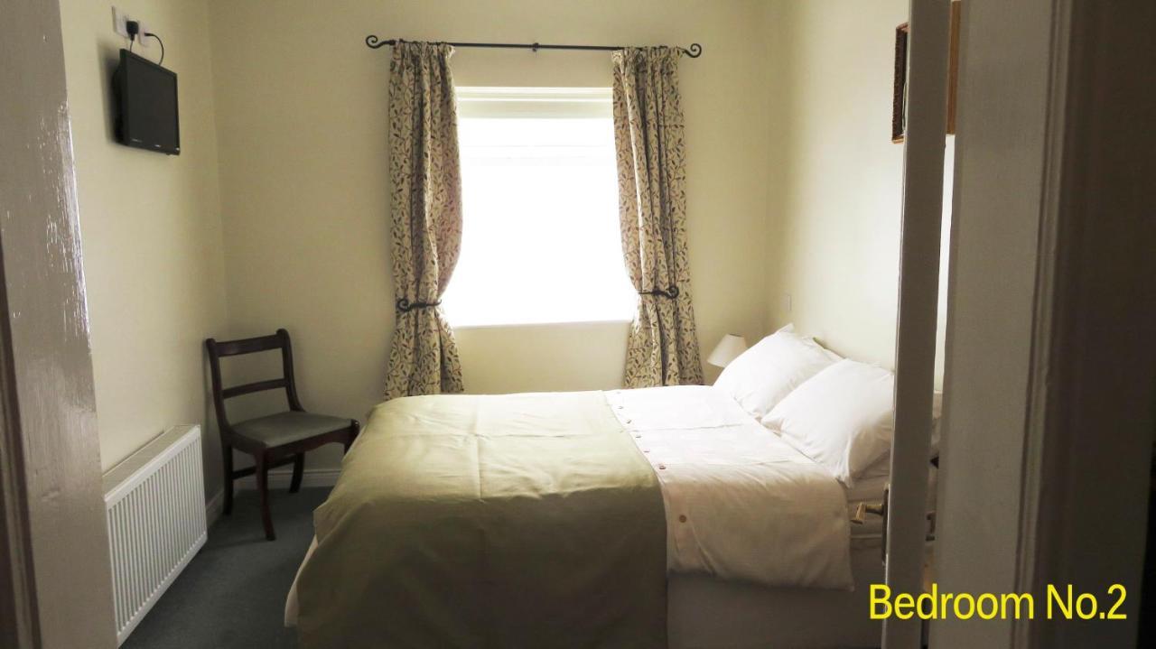 Lissadell Holiday Apartment บันครานา ภายนอก รูปภาพ