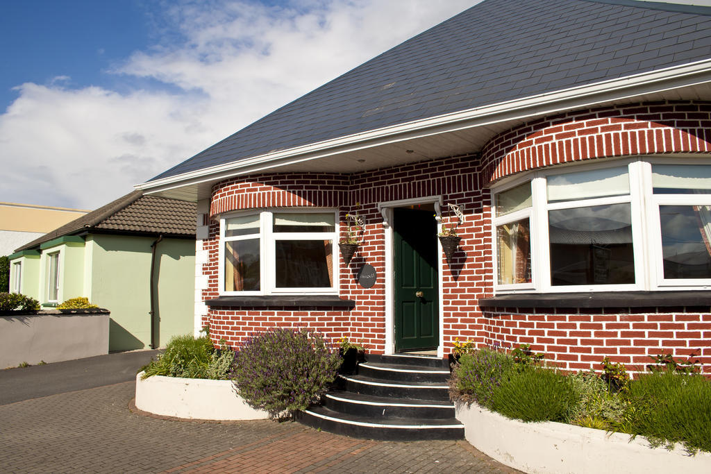 Lissadell Holiday Apartment บันครานา ภายนอก รูปภาพ